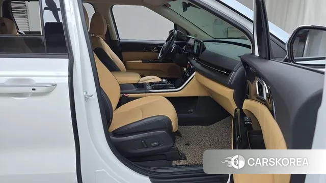 Kia Carnival 4th generation 2022 Белый из Кореи, фото 2
