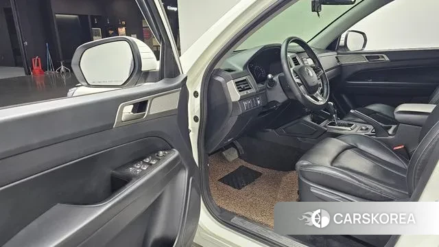 Ssangyong Rexton Sports 2018 Белый из Кореи, фото 2