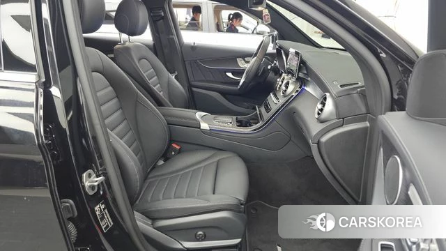 Mercedes-Benz GLC-Class X253 2022 Черный из Кореи, фото 2