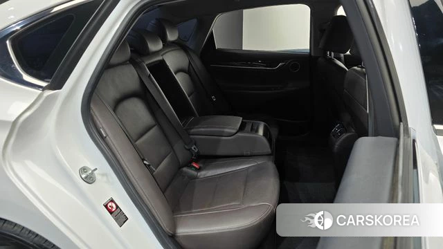 Hyundai Grandeur IG 2018 Белый из Кореи, фото 2