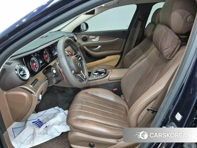 Mercedes-Benz E-Class W213 2019 Синий из Кореи, фото 2