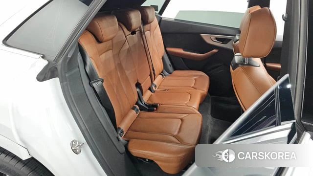 Audi Q8 (4M) 2021 Белый из Кореи, фото 2