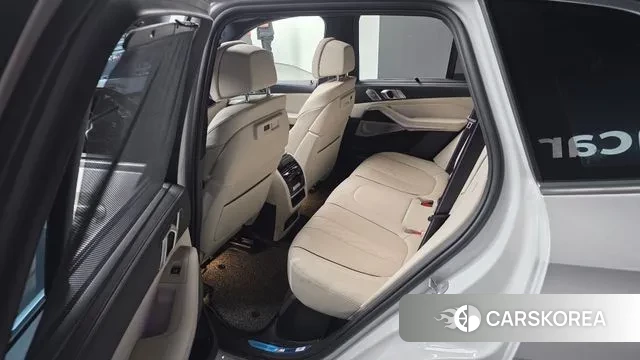 BMW X5 (G05) 2021 Белый из Кореи, фото 2