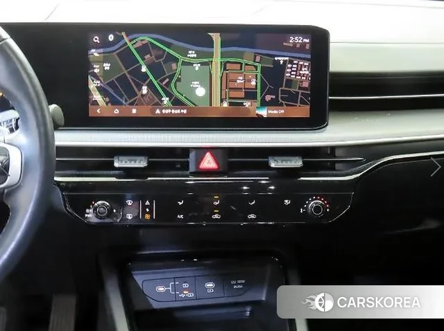 Kia The New K5 3rd generation 2024 Белый из Кореи, фото 2