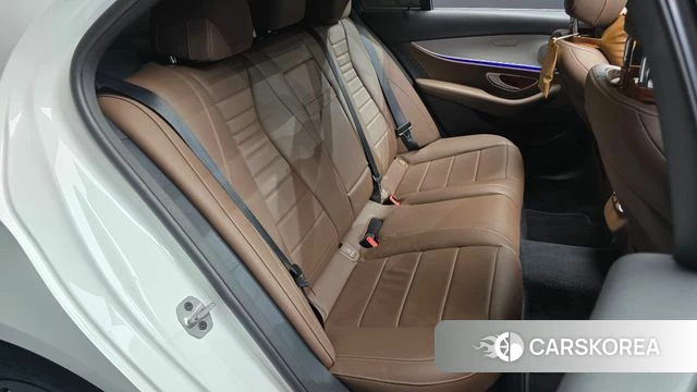Mercedes-Benz E-Class W213 2020 Белый из Кореи, фото 2