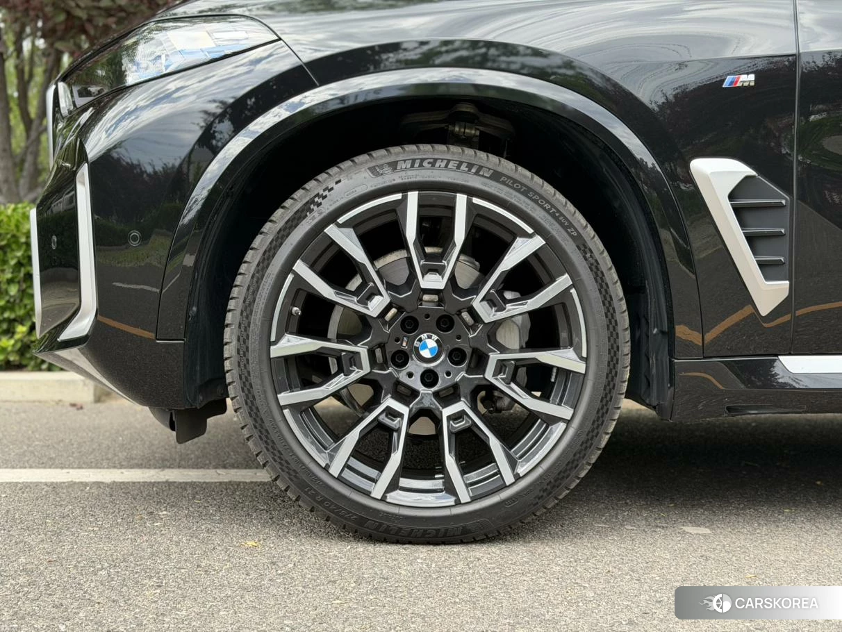 BMW X5 2023 Черный из Китая, фото 2