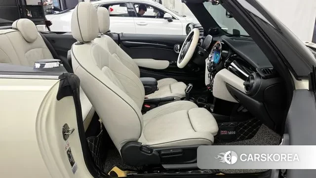 Mini Cooper S Convertible 2022 Жемчужный цвет из Кореи, фото 2