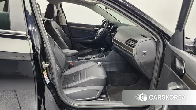 Volkswagen 7th Generation of Jetta 2020 Черный из Кореи, фото 2