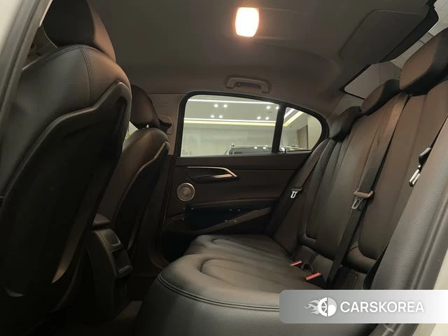 BMW 1 series 2023 Белый из Китая, фото 2