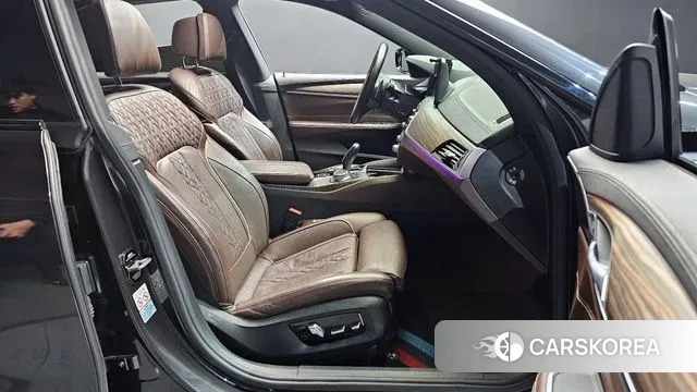 BMW 6 Series GT (G32) 2021 Серый из Кореи, фото 2