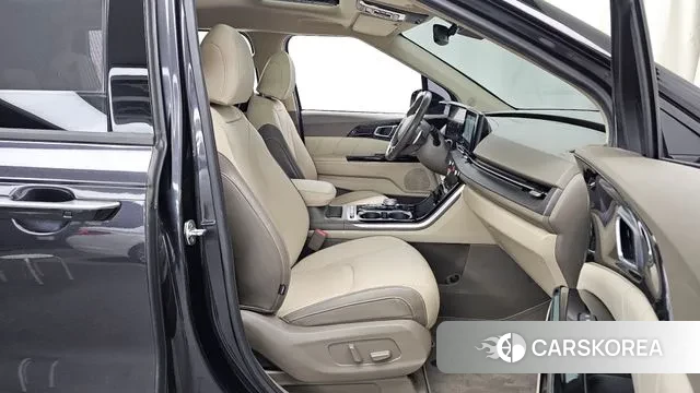 Kia Carnival 4th generation 2022 Серый из Кореи, фото 2