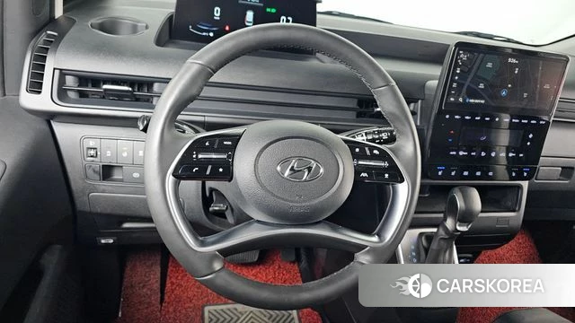 Hyundai Staria 2022 Черный из Кореи, фото 2