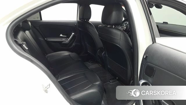 Mercedes-Benz A-Class W177 2021 Белый из Кореи, фото 2