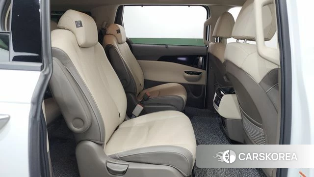 Kia Carnival 4th generation 2021 Белый из Кореи, фото 2