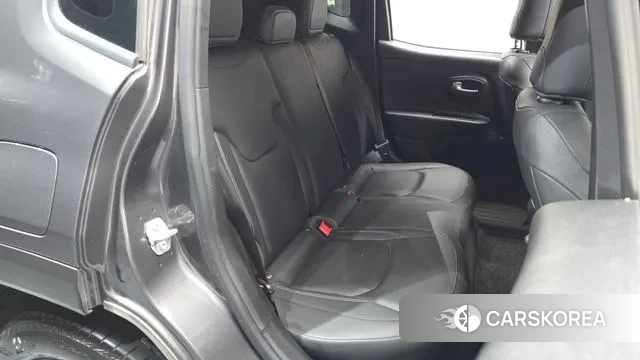 Jeep Renegade 2021 Серый из Кореи, фото 2