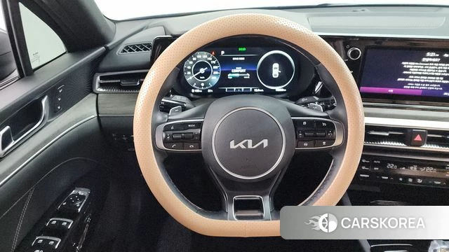 Kia K5 3rd generation 2021 Серый из Кореи, фото 2