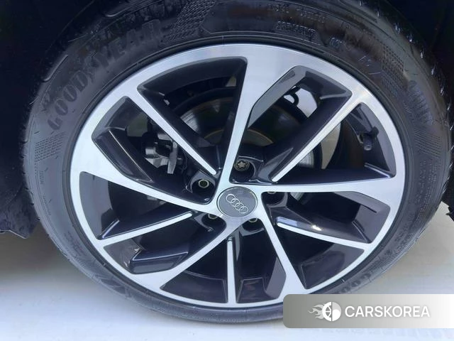 Audi A3 2022 Зеленый из Китая, фото 2