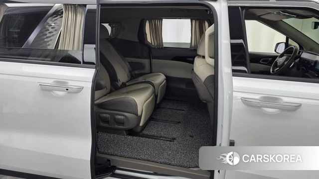 Kia Carnival 4th generation 2022 Белый из Кореи, фото 2