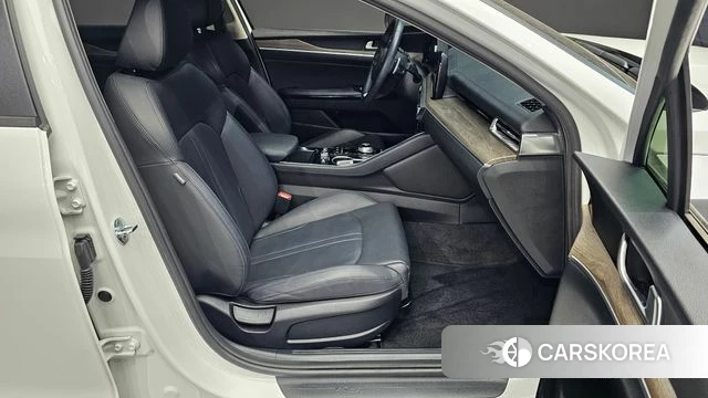 Kia K5 3rd generation 2022 Белый из Кореи, фото 2