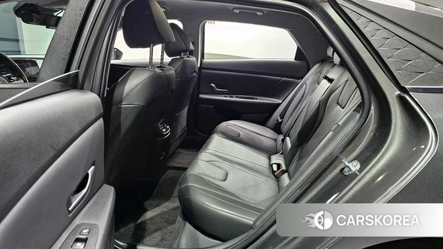 Hyundai The New Avante (CN7) 2023 Серый из Кореи, фото 2