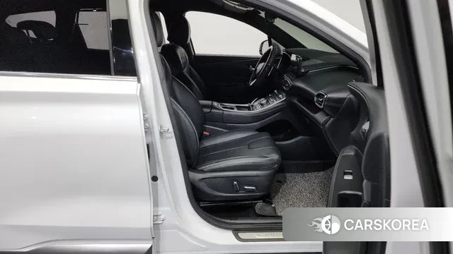 Hyundai The New Santa Fe 2021 Белый из Кореи, фото 2