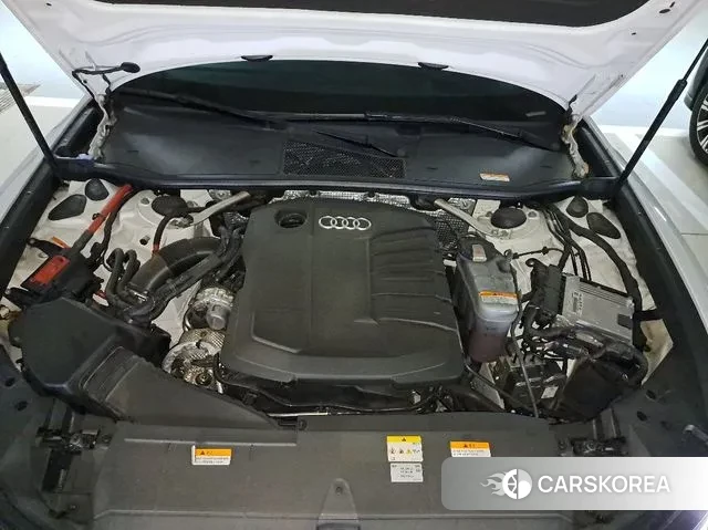 Audi A6 (C8) 2023 Белый из Кореи, фото 2