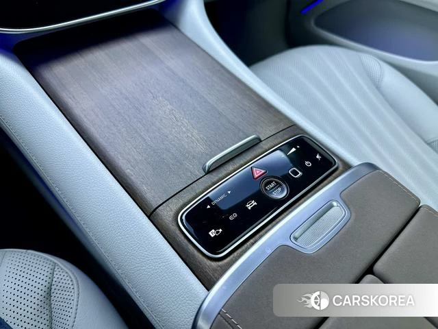 Mercedes-Benz EQS id 4212939 из Китая 2