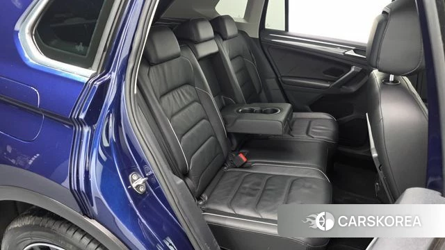 Volkswagen Tiguan second Generation 2019 Синий из Кореи, фото 2