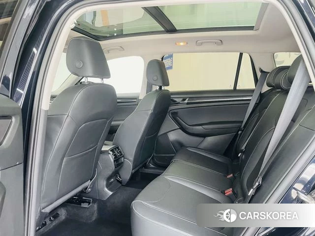 Skoda Kodiak 2024 Черный из Китая, фото 2