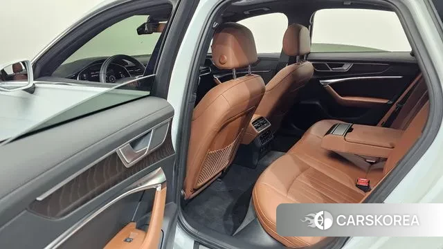 Audi A6 (C8) 2023 Белый из Кореи, фото 2