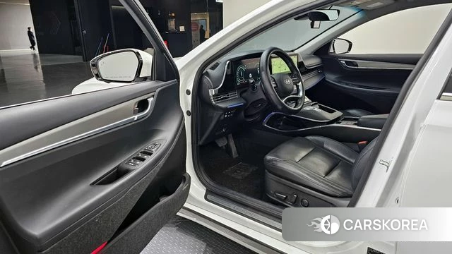 Hyundai The New Grandeur IG Hybrid 2021 Белый из Кореи, фото 2