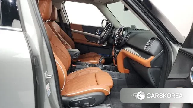 Mini Cooper S Countryman 2023 Серебристо-серый из Кореи, фото 2