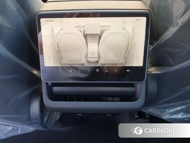 Tesla Model Y 2025 Белый из Кореи, фото 2