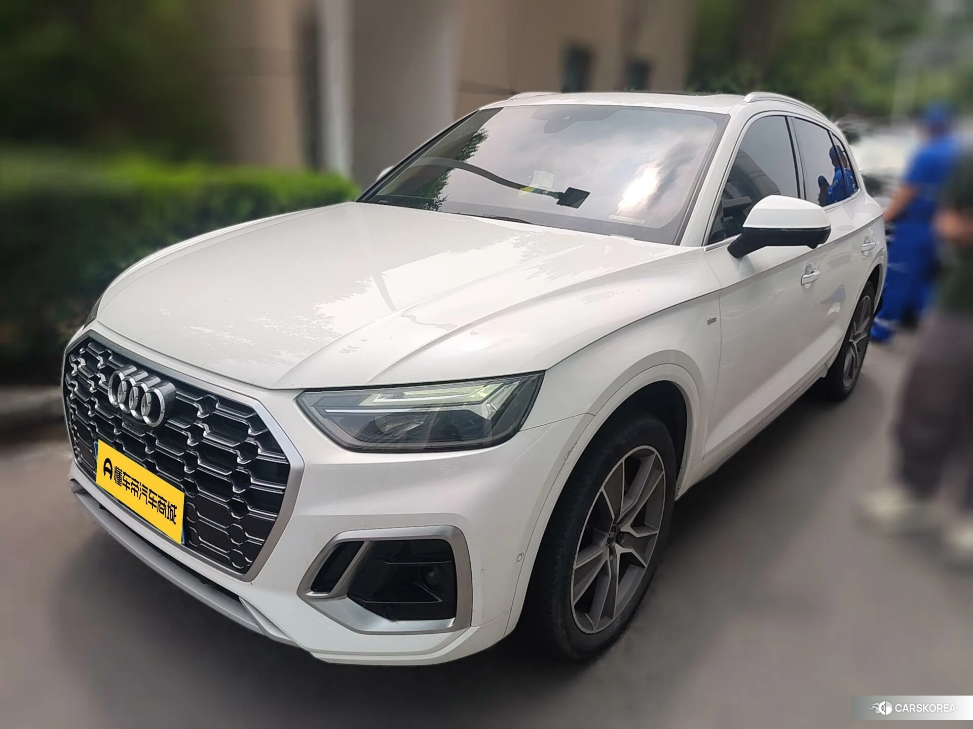 Audi Q5L 2021 Белый из Китая, фото 2