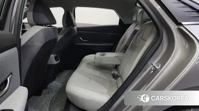 Hyundai Avante (CN7) 2020 Серебристо-серый из Кореи, фото 2