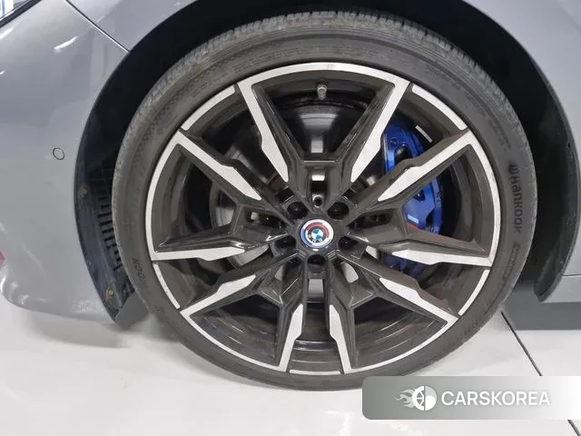 BMW 8 Series (G15) 2022 Серый из Кореи, фото 2