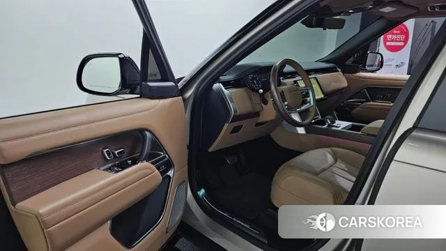 Land Rover Range Rover 5th Generation 2024 Песочный из Кореи, фото 2