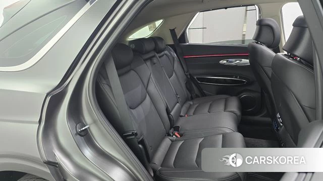 Genesis GV70 2024 Черный из Кореи, фото 2