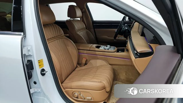 Genesis G90 (RS4) 2022 Белый из Кореи, фото 2