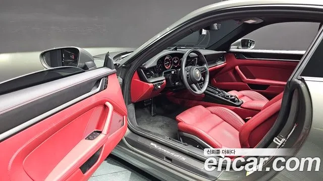 Porsche 911(992) 2023 Серый из Кореи, фото 2