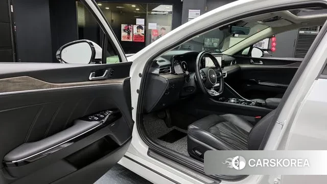 Kia K5 3rd generation 2021 Белый из Кореи, фото 2