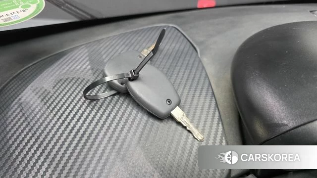 Renault Korea (Samsung) Twizy 2020 Белый из Кореи, фото 2