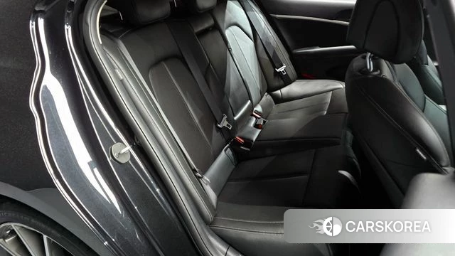 Genesis The New G70 2021 Черный из Кореи, фото 2