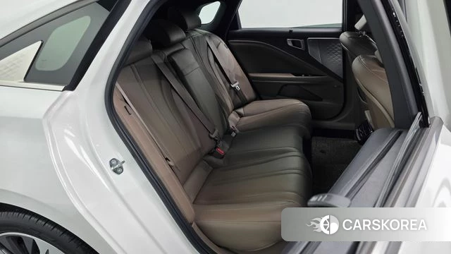 Kia K8 Hybrid 2023 Белый из Кореи, фото 2