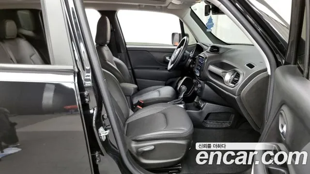 Jeep Renegade 2021 Черный из Кореи, фото 2