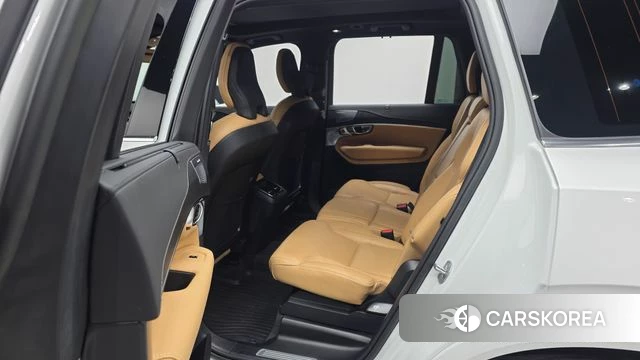 Volvo XC90 second Generation 2022 Белый из Кореи, фото 2