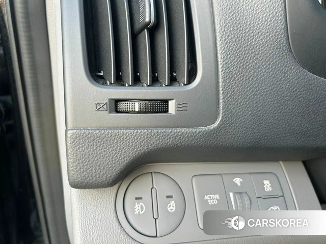 Hyundai The New Grand Starex 2019 Черный из Кореи, фото 2