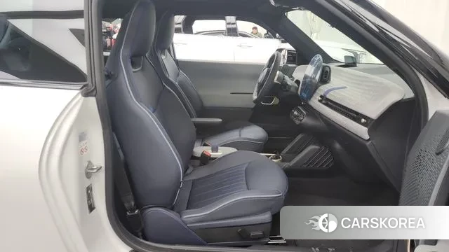 Mini Cooper Electric 2024 Белый из Кореи, фото 2