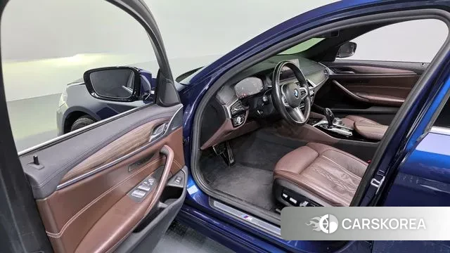 BMW 5 Series (G30) 2020 Синий из Кореи, фото 2