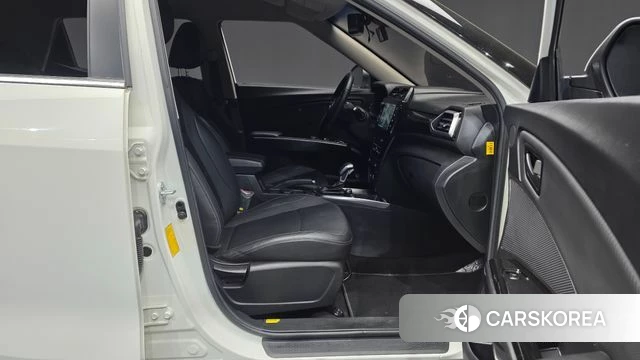 Ssangyong The New Tivoli 2023 Белый из Кореи, фото 2